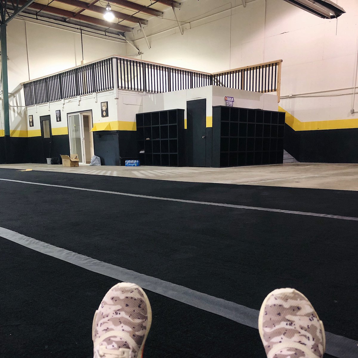 tessagwacham's tweet photo. When I was 13, I used to practice in this gym. Fast forward 9 years- now I own it 🙌🏽😭 #GodDidThis https://t.co/bDr9uEerYI