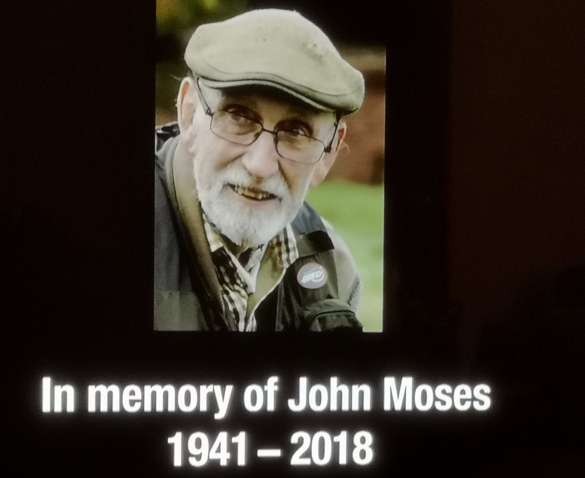 WheezyRider44's tweet photo. RIP #johnmoses. Nice touch from @RealBobMortimer. We all need passion in our lives... #Gonefishing https://t.co/pb9CalBzjs