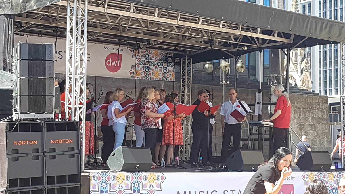 sound_hire's tweet photo. Read about the amazing time we had providing production for the Colmore Food Festival, 2019. Perfectly organised by @ColmoreBID https://t.co/QQwiTFKIrG #colmorebid #colmorefood #foodfestival #Birmingham #events #ColmoreFoodFest19 #perfection #safe #production #music #singer #2019 https://t.co/vJDi3odGez