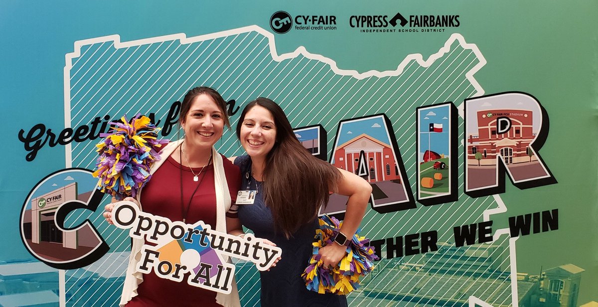 JennLVasquez's tweet photo. So excited for the year- Game on! #cyfairfcu https://t.co/e2U5xE3mny
