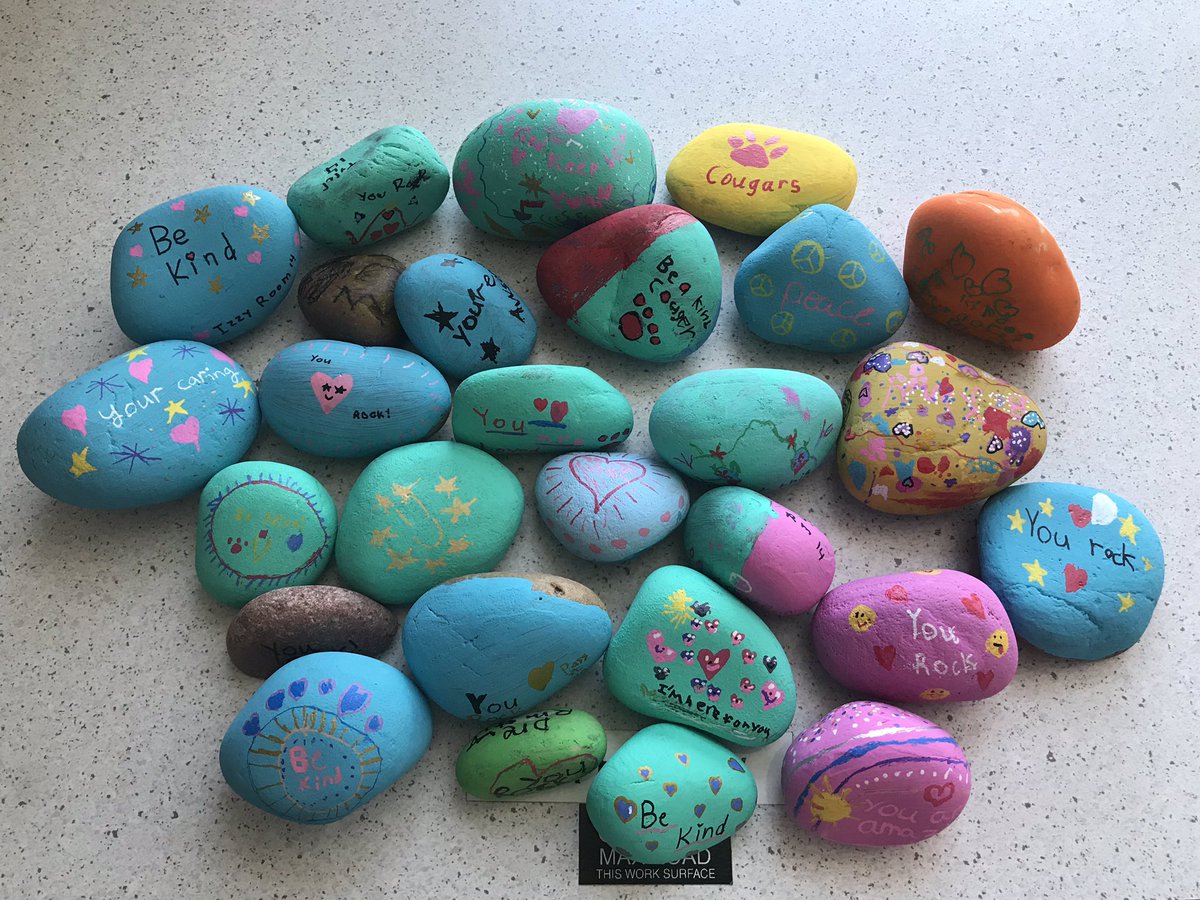 So impressed with the positive words and creativity from my students! #thekindnessrocksproject #usdlearns @mary_katayama @CarltonAvenue