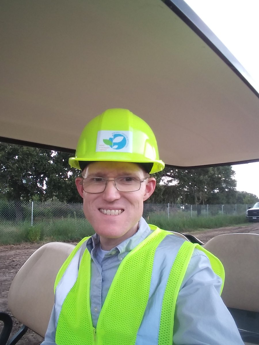 JustinLLacey's tweet image. Day 12: I finally ventured past the office for my first golf cart tour of the construction. I just saw dirt today, but I can already imagine how grand @houstonbotanic is going to look one year from now.