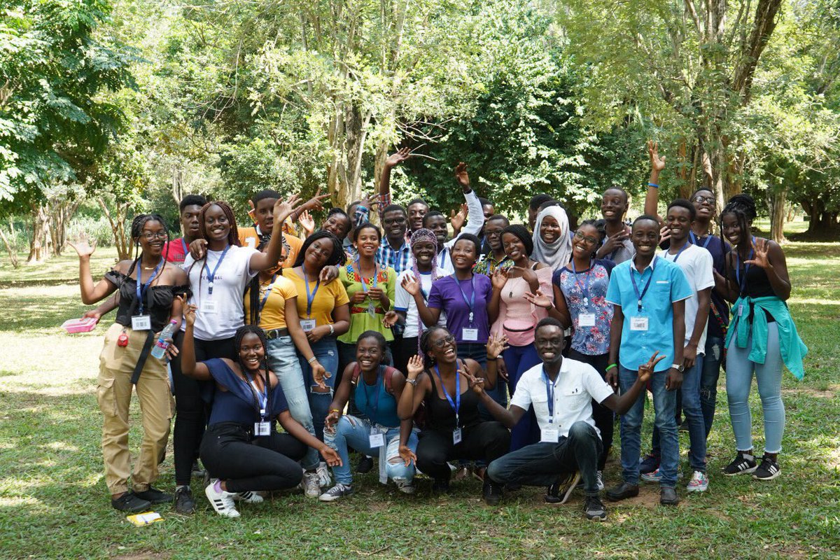 AshesiIX's tweet photo. ENTREPRENEURSHIP:
On their visit to the Legon Botanical Gardens, the group interacted with entrepreneurs, most of whom were Ashesi University alumni. Participants left with tips, fresh ideas and bouts of adrenaline rush from going on the walkway!
#ashesiix #ashesix2019 https://t.co/rtCVaRNbib