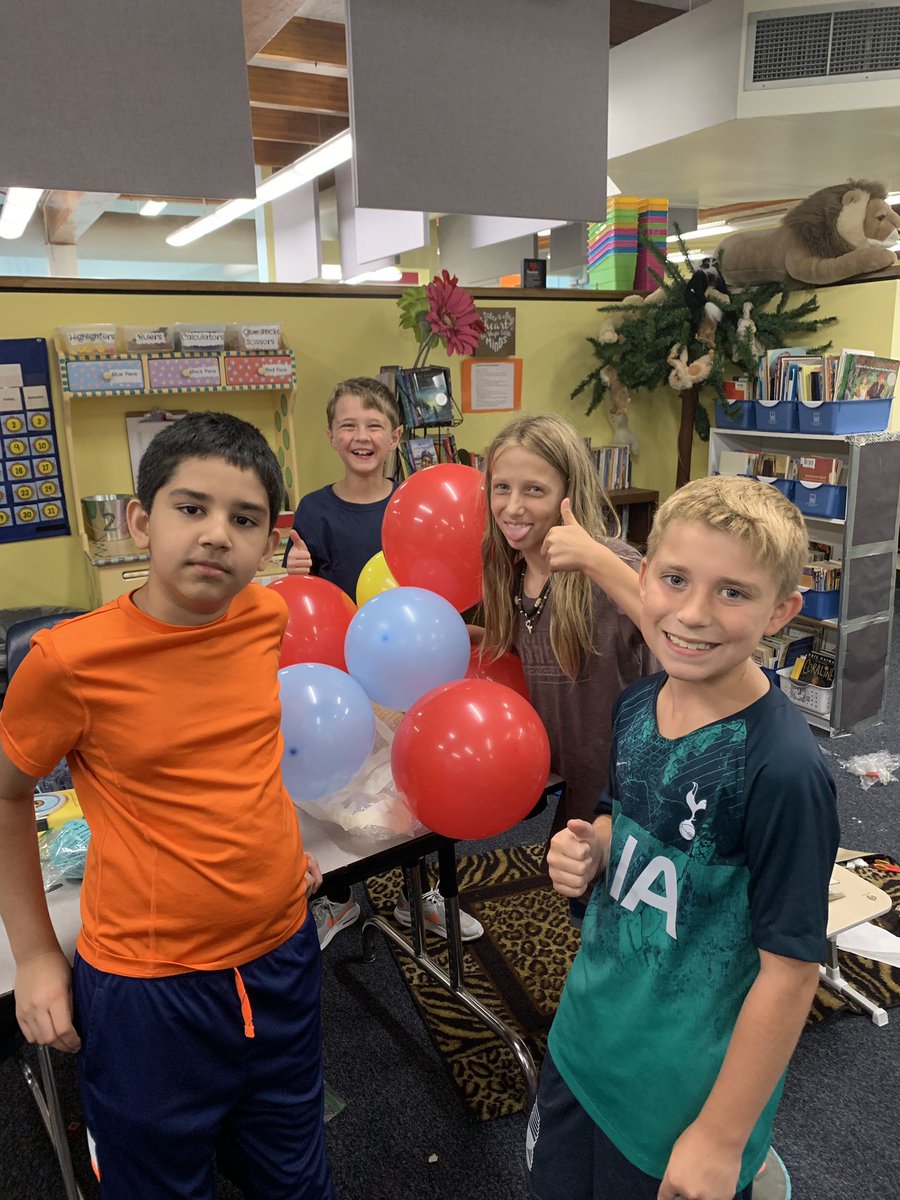 5thWren's tweet photo. Egg Drop Challenge! #STEM @WrenHollow https://t.co/5UpGMGylta