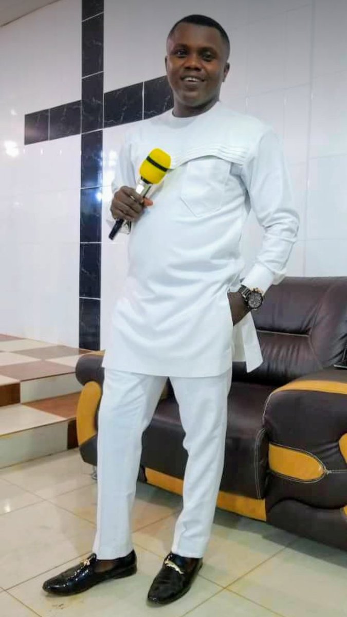 Dppmintl's tweet photo. #DppmAsaba yesterdays evening service was a flow of prophetic power. The lord used his servant #depropheticCommander to bless and to touch the lives of his children. We thank the lord for making it possible all glory returns to his throne.
#gain #follobackforfolloback #RETWEEET https://t.co/ewIwmyY5jd
