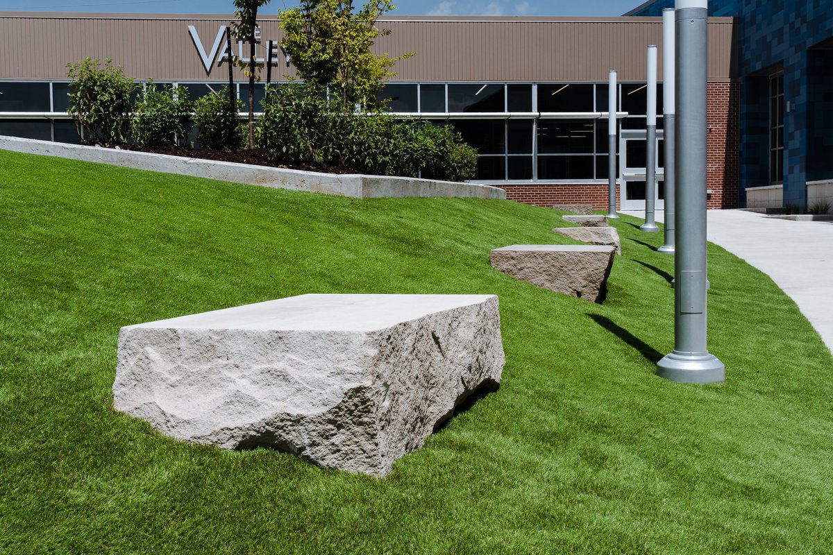 Turfetc's tweet image. Grain Valley High School Seating Terrace Courtyard turned out so beautiful! This is SYNLawn artificial grass. Do you have an area almost impossible to get a mower to? Call us at 816-886-2747 for your free estimate. @synlawn #landscapedesign #landscape