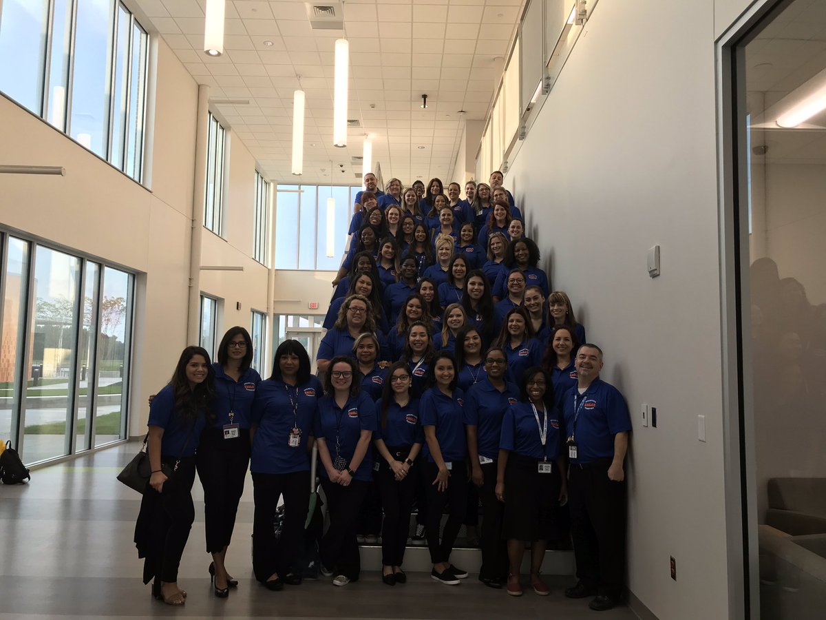 LakeEagles's tweet photo. Our Sheldon Lake staff is One Tribe in our new home!!
@SheldonISD https://t.co/XZKyGqj86f