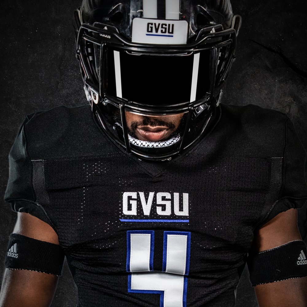 gvsufootball's tweet photo. 📸📸📸 https://t.co/KuC9ZzGs7N
