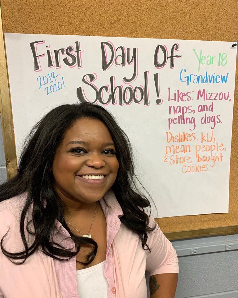 KC_WellsCarter's tweet photo. Two thumbs up to a successful first week of school to 3 of our newest #KCPLUS Residents, Janita Webb VP at @kcps_Holliday with Principal Bass-Barlow and Cristin Blunt @MsEducationofCB an IC at @GrandviewCSD4 and Marj Mayes IC @kcpublicschools. Way to go, ladies! https://t.co/0B4soA0xNr
