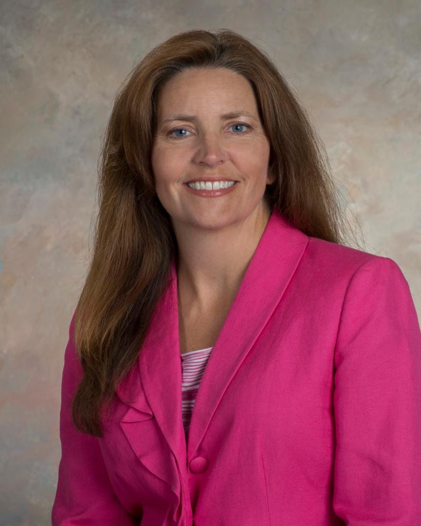 WomenNASA's tweet photo. Managing the Human Landing Systems program that will land #Artemis astronauts on the Moon is an extraordinary task that requires extraordinary vision. That's why @NASA_Marshall veteran engineer Dr. Lisa Watson-Morgan is leading it. 

Get to know her: https://t.co/FXp7tlB3dV https://t.co/GyIoY7voEK