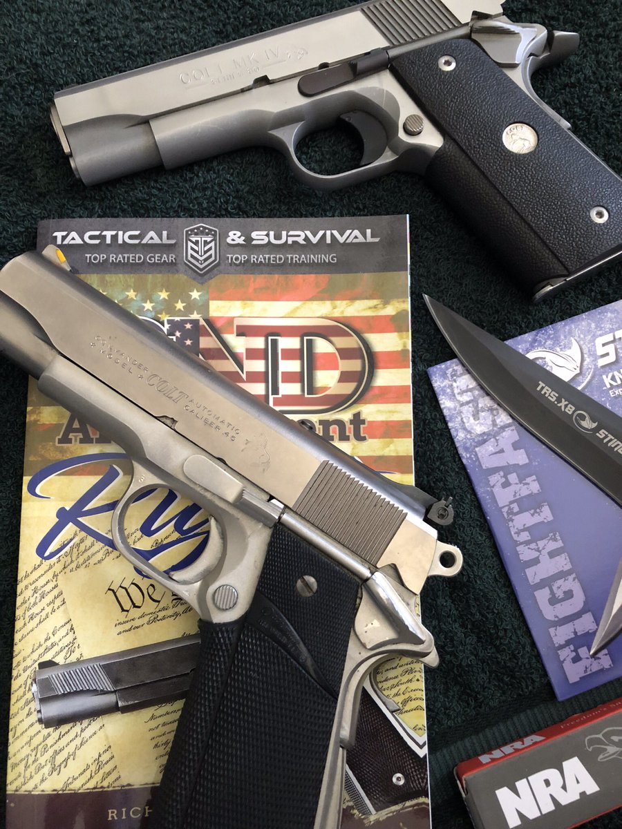 AntiqueTime's tweet photo. Stuff that gets sent to me. Other than the guns of course. #2A #2ADefenders #2AShallNotBeInfringed #NRA @NRA @R6Tac @BieBie_Ying #RangeDay #45ACP #ColtCombatCommander #ColtCommander #ColtSeries70 https://t.co/iSVGua63xF