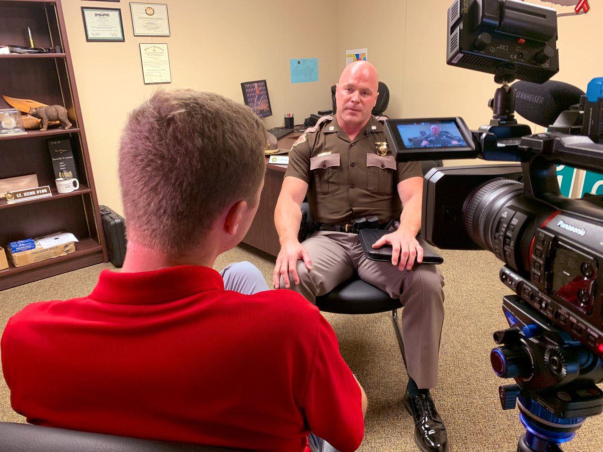 enduiok's tweet photo. @OHPDPS Captain Kerr talking with @NEWS9 @StormeJones about the #ENDUIOK sobriety checkpoint tonight and how marijuana impairment is detected. We’ll be tweeting from tonight’s checkpoint in Luther, so check it out after @OfficialLivePD with @TrpCallicoat wraps up! #DriveSoberOk https://t.co/O2hYGofmQ2