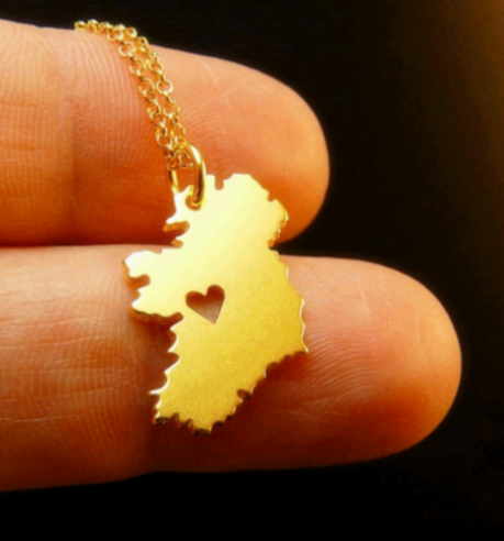 ButtonandBow1's tweet photo. BACK IN STOCK ON OUR WEBSITE!!!

Irish Map Necklaces ONLY €8.00

SHOP HERE: https://t.co/hv3ZWdFVCd https://t.co/udFoK1NyIt