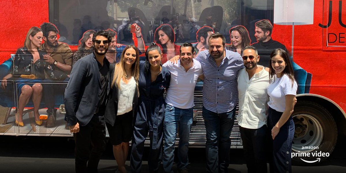 PrimeVideoMX's tweet photo. Ellos ya jugaron y les encanta. ¿Y tú, ya le entraste a @JuegoDeLlaves? https://t.co/QksRrE6Rf2