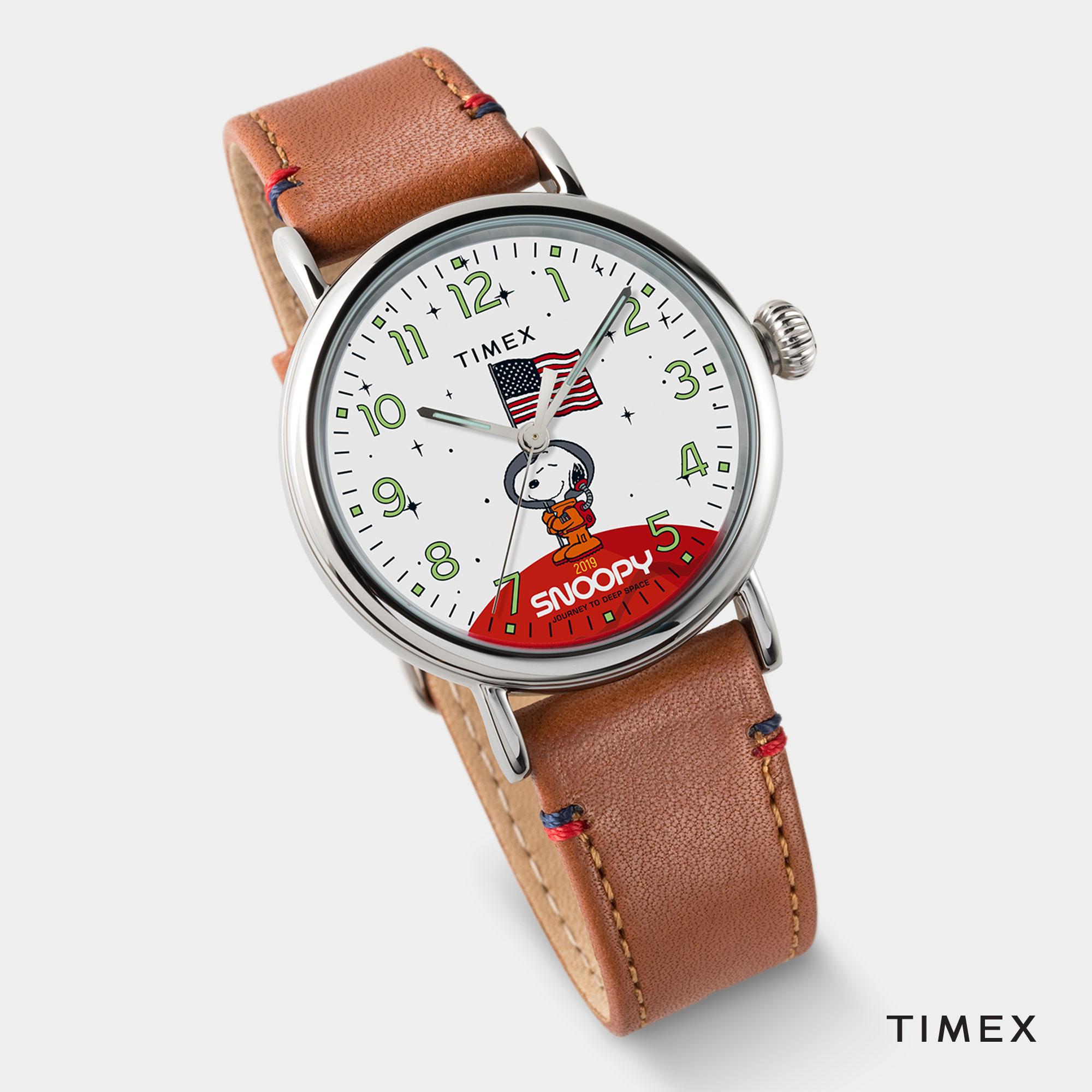 Timex x shop space snoopy