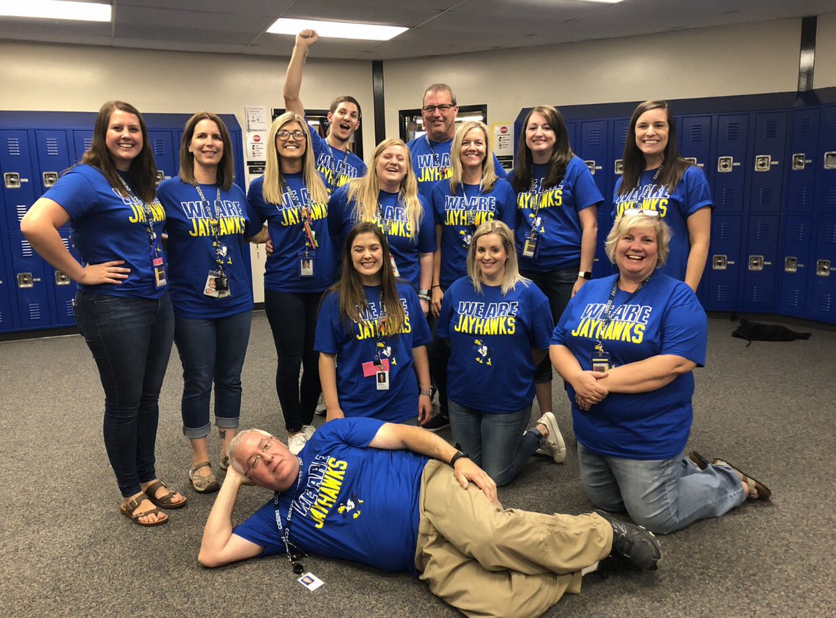 We are Jayhawks! 💙💛 <a href="/CCSD93/">CCSD93</a> @JSPrincipalD93 #jsjayhawkway
