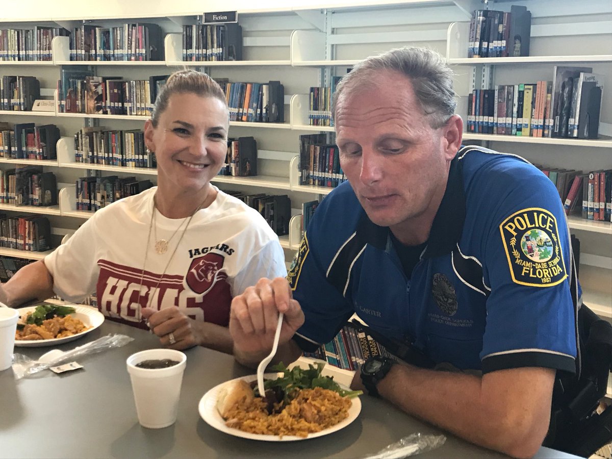 hgmsjaguars's tweet photo. Accelerating Excellence with Principal Lima! #mawi #mdcpssynergy https://t.co/6Q9Jv1xhr6