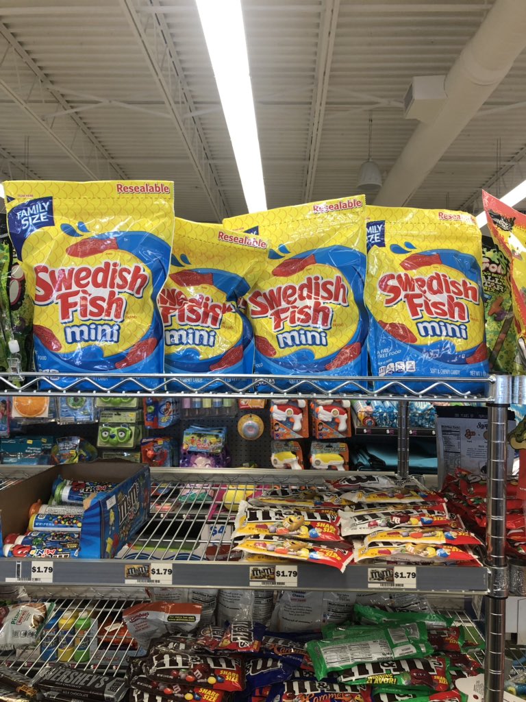 DerrickWoodfork's tweet photo. @CoryxKenshin hey I was at the store and was saw these made me think of ya #swedishfish #slicethatlikebutton https://t.co/t7lzdy1UGR
