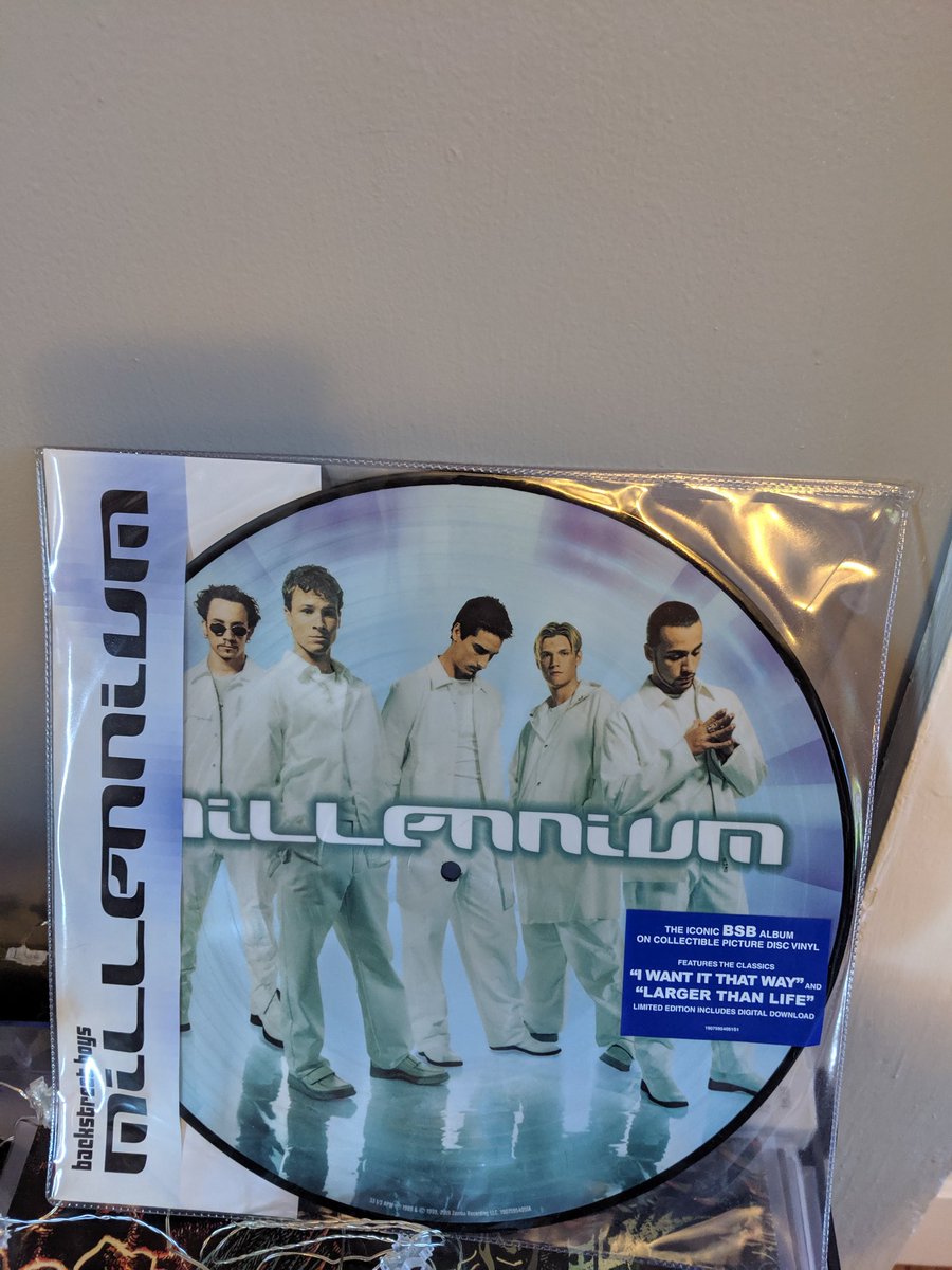 shyangel6o3's tweet photo. Got in my @backstreetboys #millenium vinyl in today! Can wait to play this and not ashamed to admit I'm still a huge fan and wish I was attending the concert @Hersheypark on Sunday! Keeping the #bsbpride alive forever! https://t.co/E8OjIVtP5C