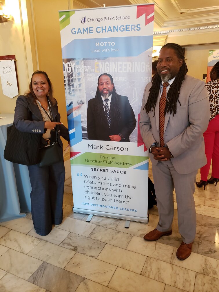 TanyaLFields1's tweet photo. #Adminsummit19 #chipublicschools #cpsnetwork11 Congratulations Principal Carson. You are a CPS N11 Game Changer! Super happy for you..... https://t.co/LVaeMJM02S
