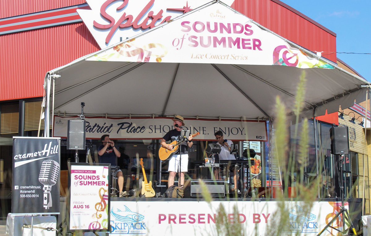PatriotPlace's tweet photo. Kickinβ off the weekend with #cramerHill // #SoundsOfSummer https://t.co/SZjjvWK3sC