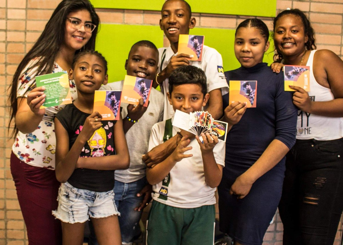 PlaylistNarino's tweet photo. Estamos en la @escuelanuevoh de #Tumaco #Nariño. Aquí se desarrollará parte del compilado #TumacoUrbano de #CulturaConvoca, música #CreativeCommons desde el sur de #Colombia

@CamiloRomero @gzarong @vlahebo @mincultura @DirComunicacion @elkingaravito @gobnarino @gusmontenegro https://t.co/bcynSbYTZq