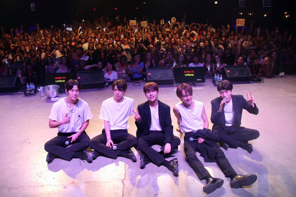 sunshine_hobii1's tweet photo. So things happened and I couldnโt attend ,but I know that they did AMAZING ๐ฅบโค๏ธ @IMFACTofficial
#IMFACTinDallas https://t.co/WKwKPT4dDw