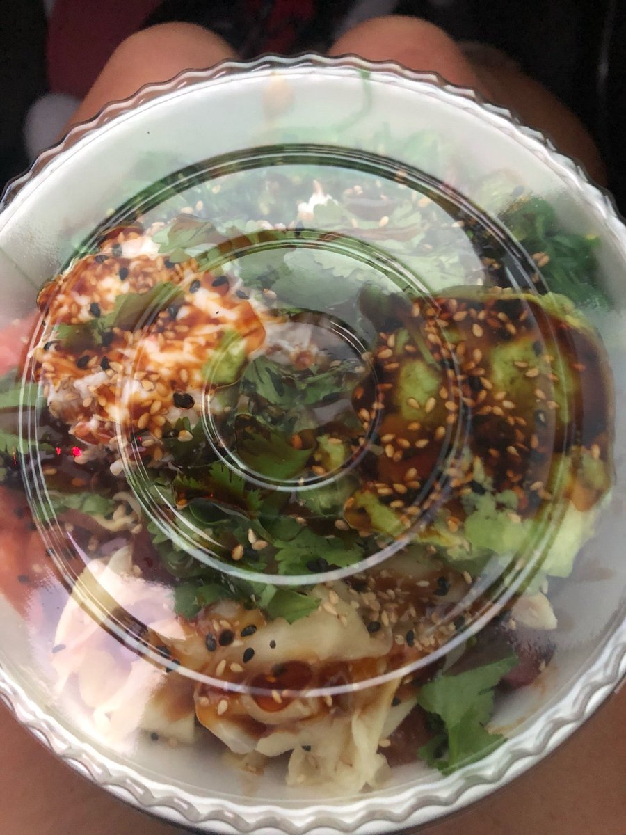 Lady_Kat_Golf's tweet photo. Take out Poke....have I told you tweeples I’m addicted to it yet?!  #pokeproblems 🙃 (@ Poke 123 in San Diego, CA) https://t.co/YLyLQtxJEl https://t.co/9GZYS6Glbd