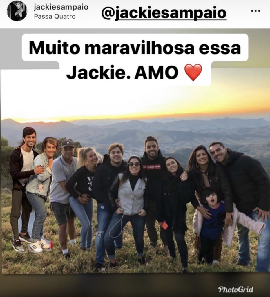 _reclamona_'s tweet photo. Eu e @jackiesampaio temos o mesmo tipo de humor kkkkkk 

MARIEL RECEBE AMIGOS https://t.co/BhRlunS5aF
