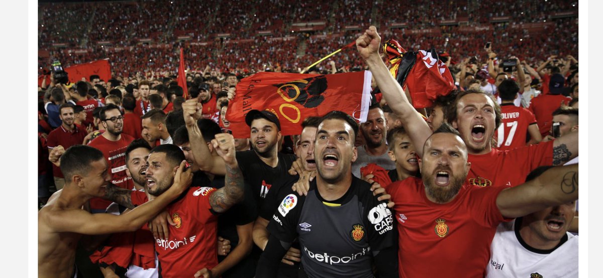 SteveNash's tweet photo. . @laliga weโre back! If you donโt have a club in Spain we strongly urge you to make Real Mallorca your team (@rcdmallorcaoficial). Get obsessed, plan endless trips to the island to support your team! Set up supporters clubs in your hood and serve strong sangria. Visca Mallorca! https://t.co/sN5anG0nOa