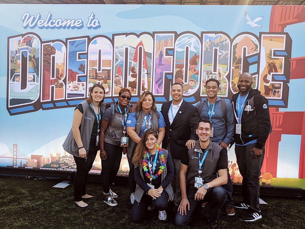 daniel_weyant's tweet photo. @katebperez @kevinc2017 @merivis_vets @B__Richardson @hectorperezjr @trailhead Such an amazing photo of us! Let’s start this throw back, great group of plp! @SheldonSimm @Roger__Miranda @mistyfierro @joczak and many other @merivis_vets. Thank you @Vetforce for sending me to @Dreamforce 2018, amazing time! https://t.co/1DhKHR5ou0