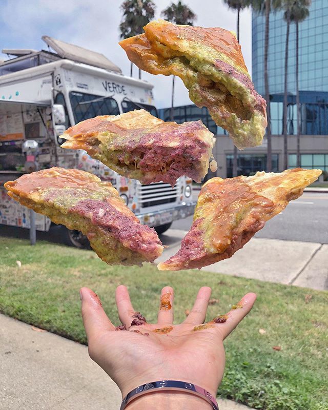 “Why have you gone MIA for two weeks?”
Quesadealwithit 🤷🏻‍♂️
Feels good to finally have a free weekend to do nothing but sleep and eat secret menu items.
(“Pacman Quesadilla” 🤫) ift.tt/30mRHCc