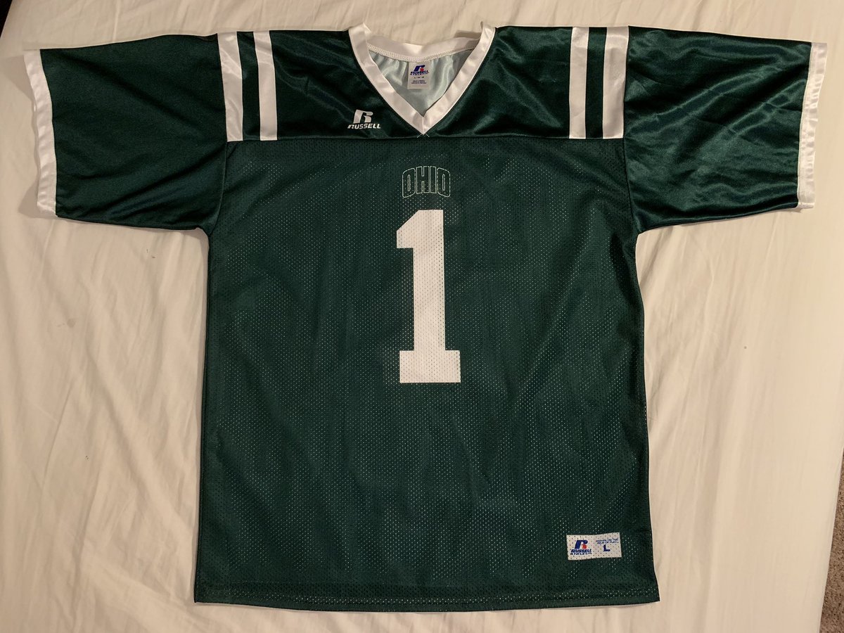 OhioUniforms's tweet photo. CONTEST! To celebrate the upcoming football season, I’m giving away this replica jersey from the Russell days (size large)...once @OhioUniforms hits 250 followers. 😼

RETWEET this tweet and FOLLOW this account to be entered! https://t.co/12HWp8uEei