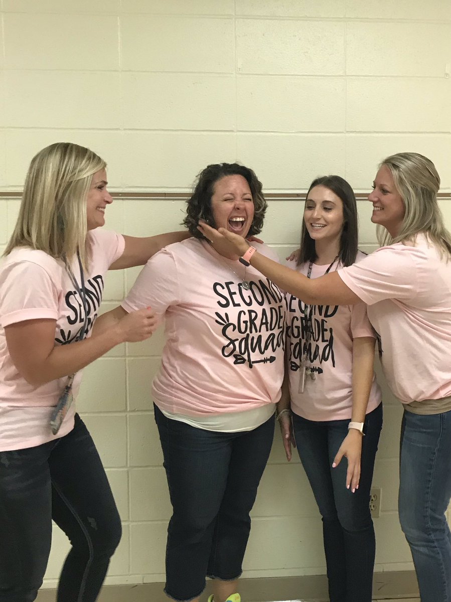 berendzen's tweet photo. Not only are my team some of my best friends, but they are also like sisters to me. We balance each other out well and make everything fun!  They are a big part of why I love my job! ❤️❤️ #weareblairoaks @WeAreBlairOaks #secondgradesquad https://t.co/SwBmyqn9Dh