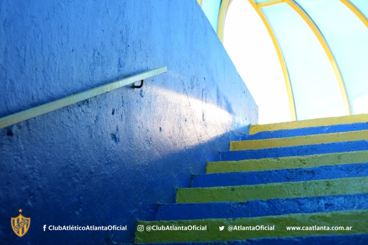 atlantaoficial's tweet photo. #AtlantaCrece
¡Como parte de las remodelaciones que se están llevando a cabo en #Atlanta, compartimos estas #postales de los trabajos de mantenimiento y pintura, y agradecemos especialmente a #AtlantaPopular por el exquisito trabajo!
.
📸 #DiegoSirio
#AtlantaEsDistinto 💛💙 https://t.co/jNLyWn04Lm