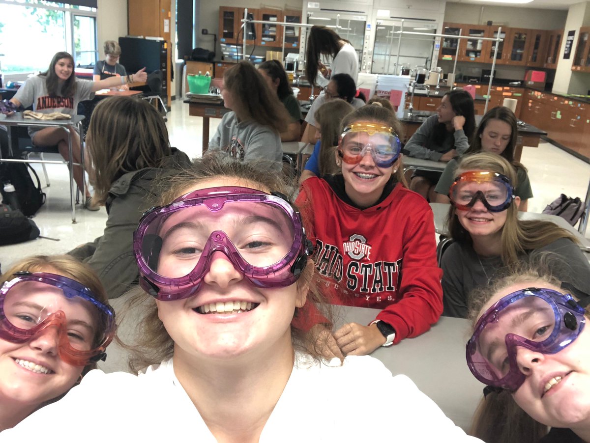 louisekeep2's tweet photo. The new goggles #ahschemfun https://t.co/N5ktFdqwD4
