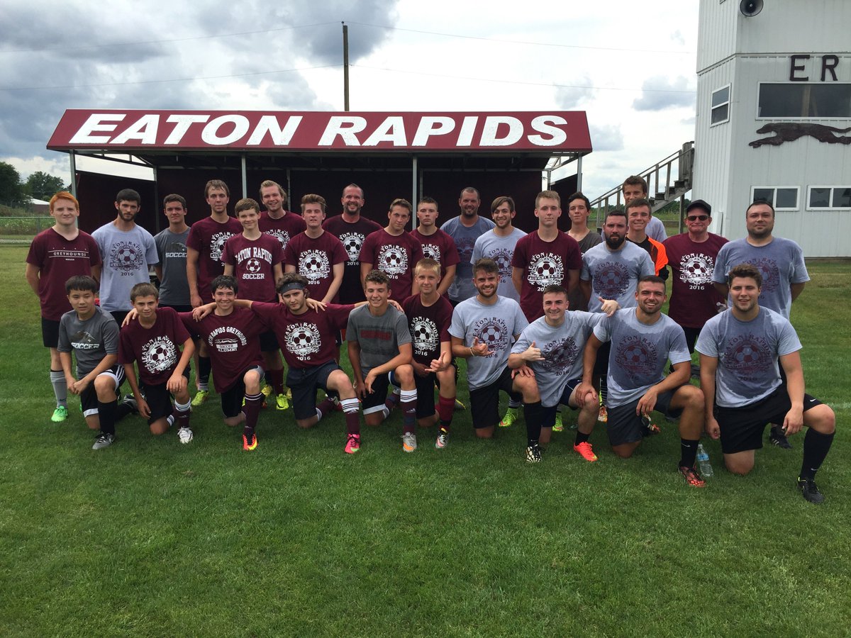 ERHSsoccer's tweet photo. Alumni Game Reminder - Aug 25th 2pm at the HS field.  Wear a grey shirt.  PASS THE WORD!!  Hope to get a good turn out.  #goHOUNDS  A little throwback photo https://t.co/30d4pPCgnh