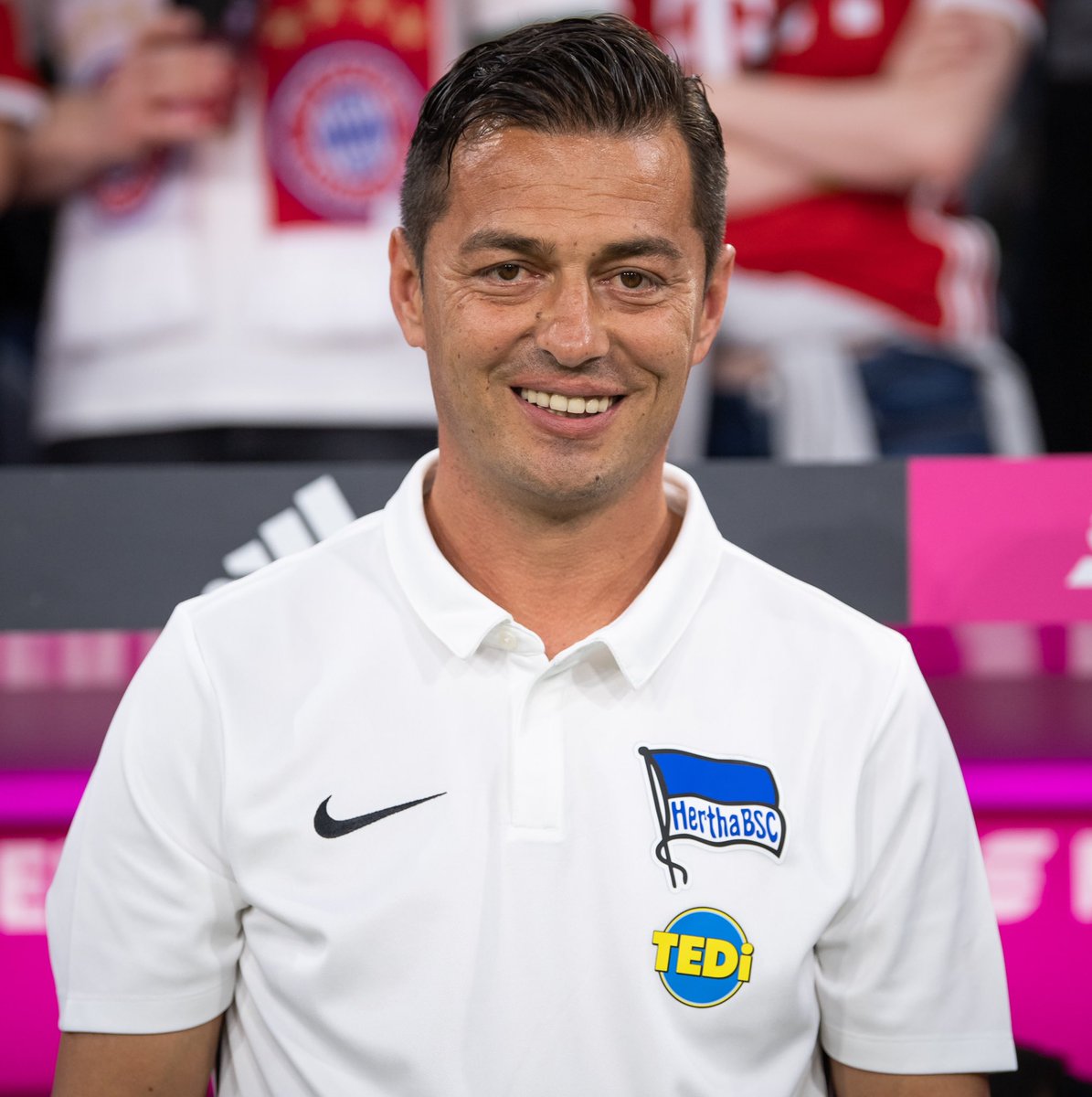 antecovic14's tweet photo. Bundesligaauftakt und wir nehmen einen Punkt mit nach Berlin. Danke für den Support, Herthaner! #FCBBSC #hahohe #herthabsc https://t.co/leyqTueSD7