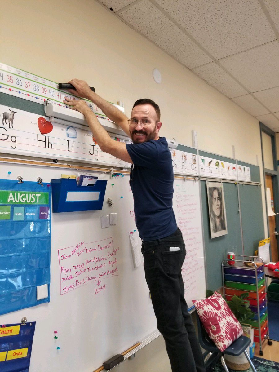 sfedfund's tweet photo. @optimizely lending a helping hand at E R Taylor Elementary School’s Back to School set up!
#Back2SchoolSF https://t.co/iNEoLpSIwM