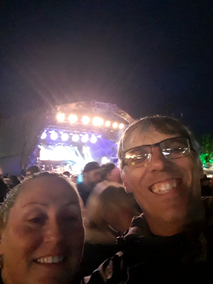 m70williams's tweet photo. Wet but still smiling @BDsfestival https://t.co/YFYrseSys4