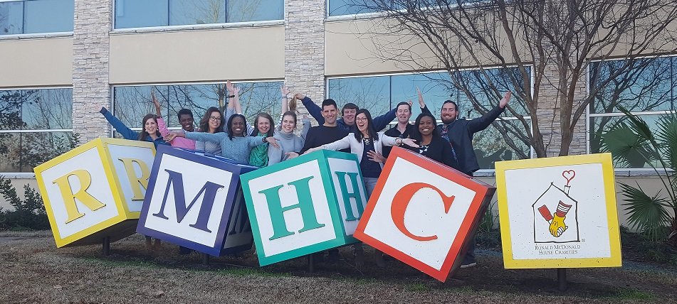 RMHCFriends's tweet image. Looking for a leadership opportunity? The 2020 Friends of the House Leadership Council Application is officially open! Applications are only open to paying Friends of the House members. 
Roles and responsibilities: bit.ly/33EO5Oc
Application: bit.ly/2KMuN0G