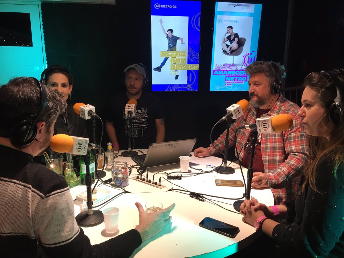 Termina <a href="/metromedio/">Mañana la seguimos</a>, empieza <a href="/suatencion/">Su atención por favor</a> ¡y brindamos con cócteles que nos trajo <a href="/MONAGALLOSI/">MONA GALLOSI</a> desde <a href="/FeriaMasticar/">Conexión Masticar</a>! Sintonizá el programa de <a href="/sommelierdecafe/">Nicolas Artusi</a> y <a href="/solcitorosales/">Sol Rosa</a> en metro951.com/vivo