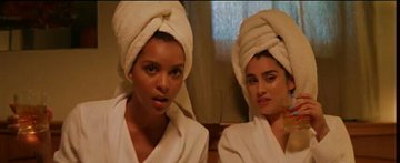 prettyvxxbes's tweet photo. this scene is so iconic
#running
#RunningVideoOutNow https://t.co/qWLkxhzQgI