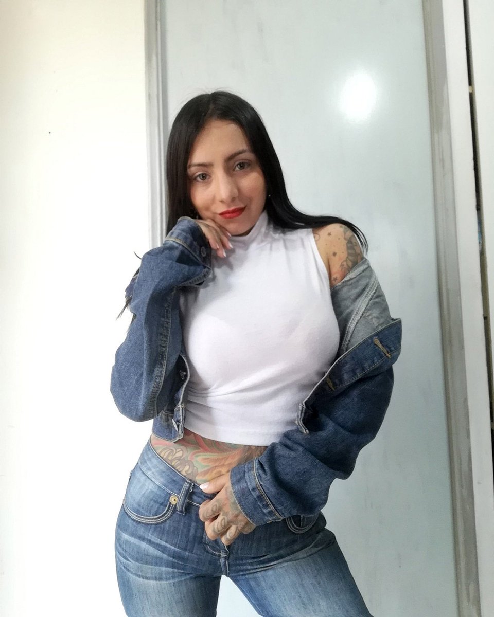 Quartznglow (@quartznglow) on Twitter photo 