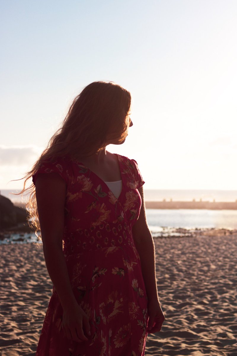 HannahStransky's tweet image. “It’s not who you are that holds you back, it’s who you think you’re not.” #motivation #Mentalhealth #positivity