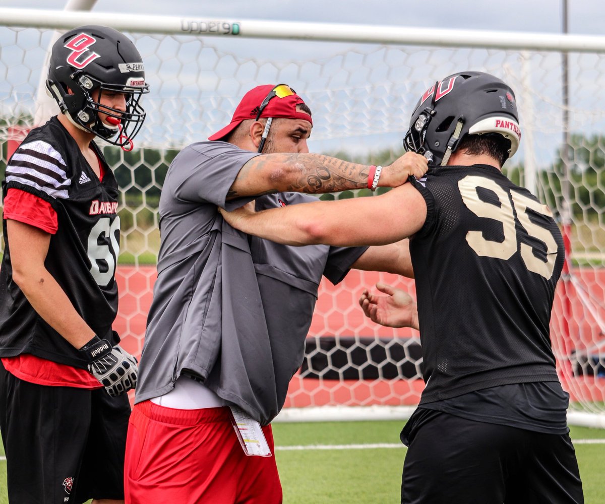 CoachMelo90's tweet photo. Best time of year!!! Fall camp 2019🔥
@du_football  #BAM #deathrow https://t.co/z55rfuJmmn