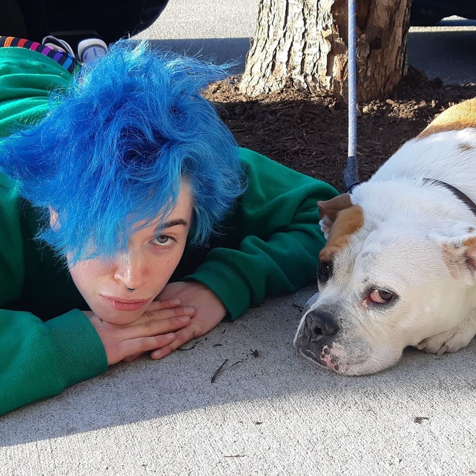 queerprov's tweet image. Charlie wants you to visit TRANSPROV August 28th! For trans, two spirit, gender queer, non-binary folks interested in improv - come on down to Qmunity at 6:15 to have some laughs and work on skills in a safe and fun space.

Event info here: facebook.com/events/3490187…