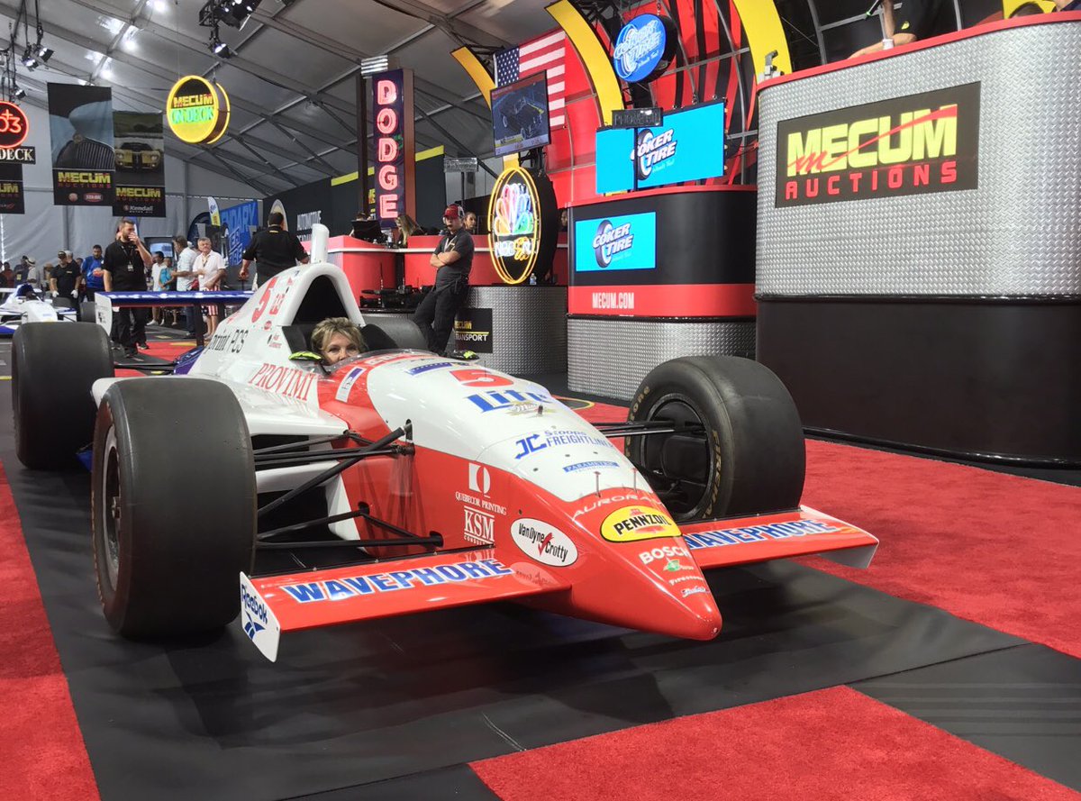 mecum's tweet photo. 🏎💨🏎💨🏎💨

Any #IndyCar fans in the house? 

The 4 cars from The Mitch Kruse Indy Car Collection crossed the block this afternoon.

Click the link to see the results: https://t.co/CqEM8PsSaY

#MecumMonterey #Monterey #CarWeek19 #Mecum #MecumAuctions #WhereTheCarsAre https://t.co/XD7VlmqElY