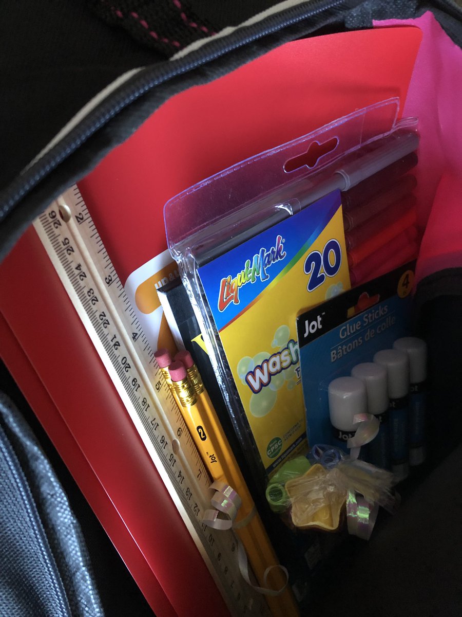 IAMLESSLIEEE's tweet photo. I was happy to put together these T-mobile Tuesday backpacks filled with goodies to donate to the Back 2 School backpack drive this year held at the Richmond Tire Shop! Shout out to my manager, Suhail and coworkers, Mike &amp; Craig for their contributions! #TeamBerkeley https://t.co/T1uFvlmYOU