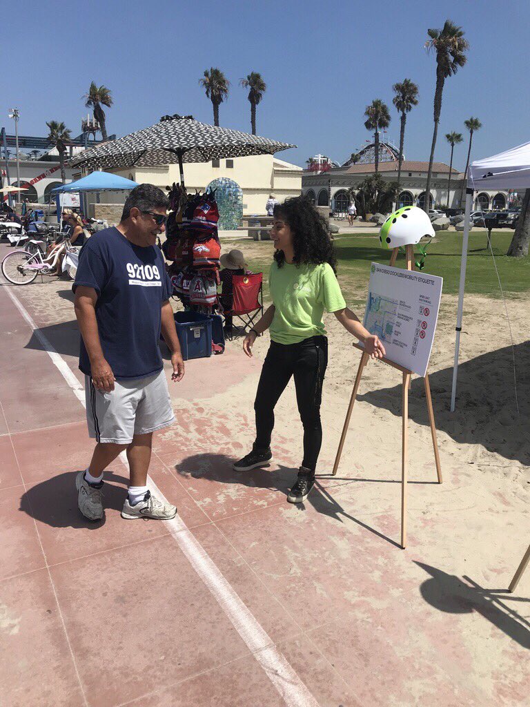 KatStevns's tweet photo. Lime’s ”safety squad” out this week at Mission Beach and the boardwalk in @CityofSanDiego to step up smart scooting education for all riders and non-riders on the boardwalk. @limebike @LimeBike_SD #safescooting #safetyfirst https://t.co/IA4KmHGJky